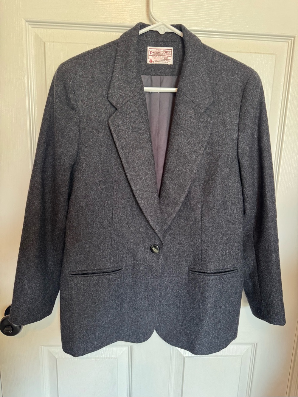 Vintage Pendleton Dark Gray %100 Pure Virgin Wool Single-Button Blazer